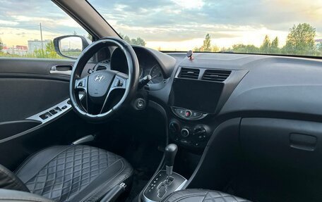 Hyundai Solaris II рестайлинг, 2011 год, 470 000 рублей, 14 фотография