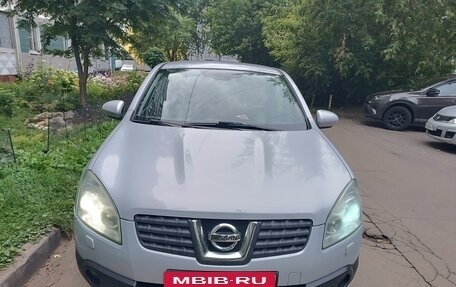 Nissan Qashqai, 2008 год, 800 000 рублей, 2 фотография