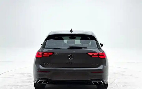 Volkswagen Golf VIII, 2022 год, 2 000 000 рублей, 6 фотография