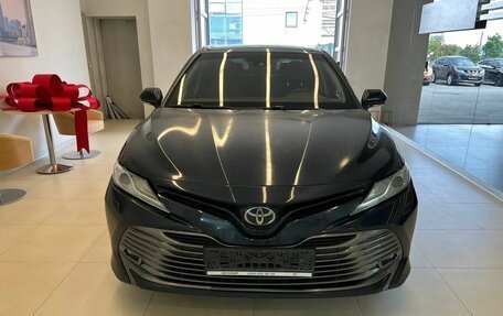 Toyota Camry, 2019 год, 2 500 000 рублей, 2 фотография