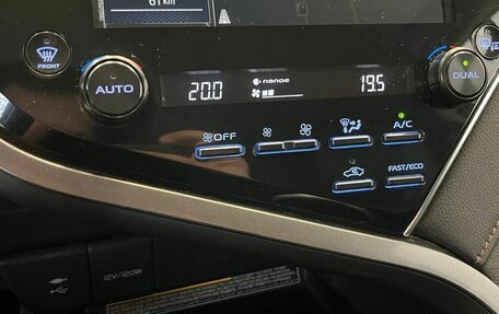 Toyota Camry, 2019 год, 2 500 000 рублей, 25 фотография