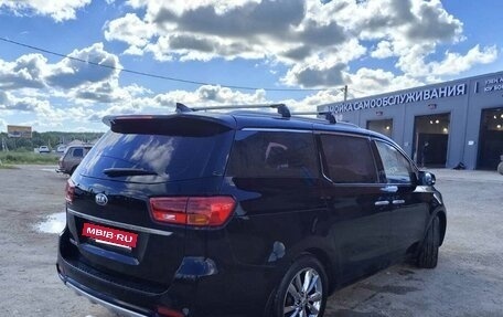 KIA Carnival III, 2019 год, 2 250 000 рублей, 6 фотография
