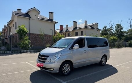 Hyundai Grand Starex Grand Starex I рестайлинг 2, 2009 год, 1 200 000 рублей, 1 фотография