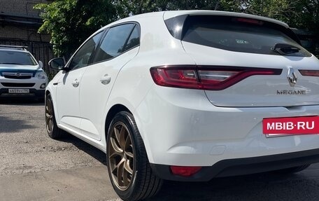 Renault Megane IV, 2018 год, 1 470 000 рублей, 3 фотография