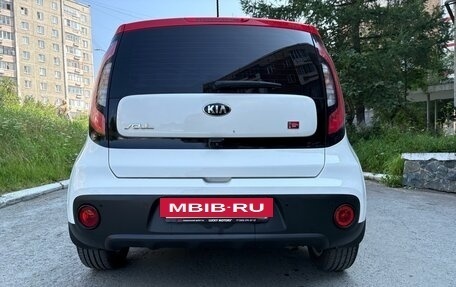KIA Soul II рестайлинг, 2018 год, 1 720 000 рублей, 6 фотография