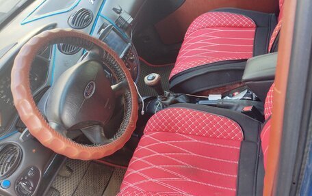 Ford Focus IV, 2005 год, 200 000 рублей, 5 фотография