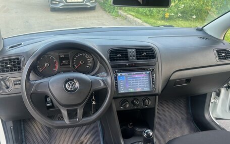 Volkswagen Polo VI (EU Market), 2016 год, 1 000 000 рублей, 9 фотография