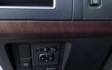 Toyota Land Cruiser Prado 150 рестайлинг 2, 2014 год, 3 250 000 рублей, 16 фотография
