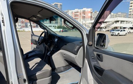 Hyundai Grand Starex Grand Starex I рестайлинг 2, 2009 год, 1 200 000 рублей, 9 фотография