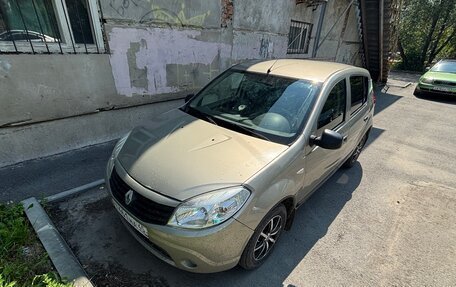 Renault Sandero I, 2011 год, 450 000 рублей, 2 фотография