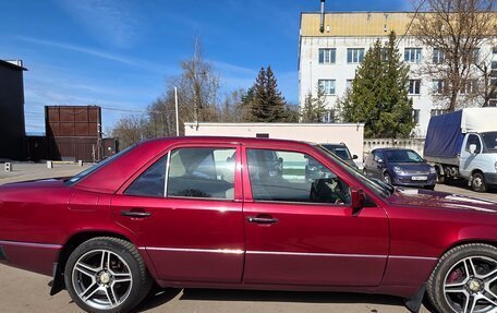Mercedes-Benz E-Класс, 1992 год, 1 200 000 рублей, 9 фотография