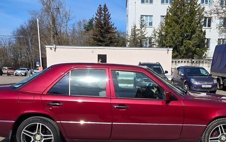 Mercedes-Benz E-Класс, 1992 год, 1 200 000 рублей, 4 фотография