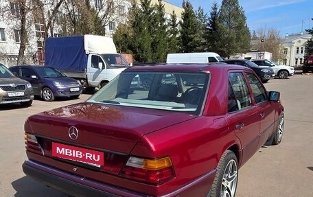 Mercedes-Benz E-Класс, 1992 год, 1 200 000 рублей, 8 фотография