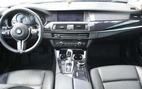 BMW 5 серия, 2016 год, 1 897 000 рублей, 12 фотография