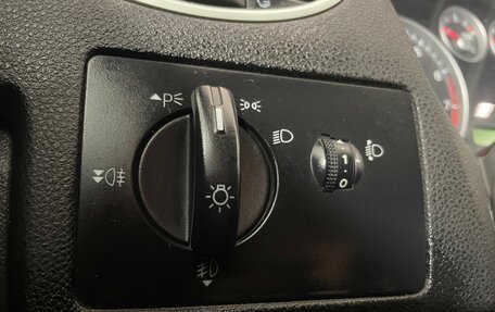 Ford Focus II рестайлинг, 2006 год, 420 000 рублей, 17 фотография