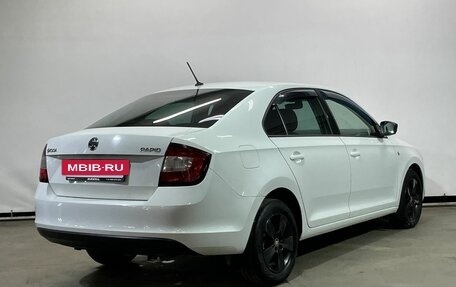 Skoda Rapid I, 2015 год, 820 000 рублей, 5 фотография