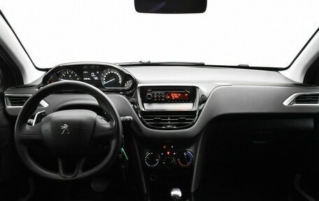 Peugeot 2008 II, 2014 год, 820 000 рублей, 5 фотография