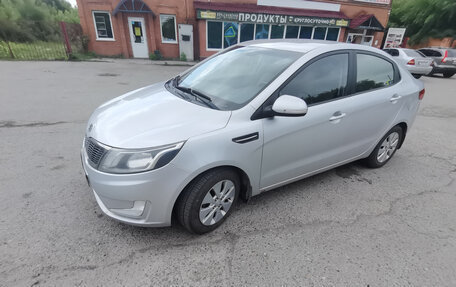 KIA Rio III рестайлинг, 2012 год, 950 000 рублей, 2 фотография