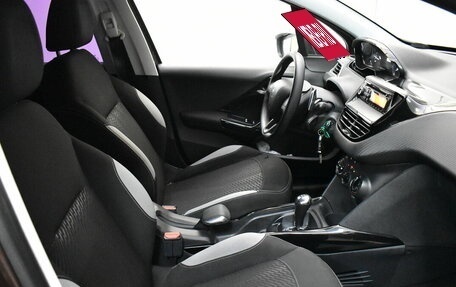 Peugeot 2008 II, 2014 год, 820 000 рублей, 11 фотография