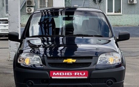Chevrolet Niva I рестайлинг, 2016 год, 600 000 рублей, 3 фотография