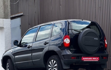 Chevrolet Niva I рестайлинг, 2016 год, 600 000 рублей, 7 фотография
