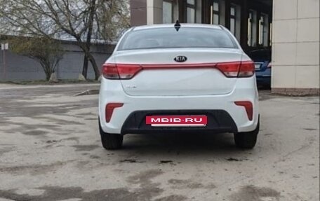 KIA Rio IV, 2018 год, 720 000 рублей, 4 фотография