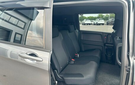 Honda Freed I, 2010 год, 1 149 999 рублей, 18 фотография