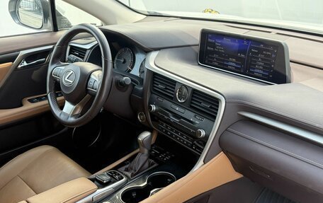 Lexus RX IV рестайлинг, 2018 год, 5 150 000 рублей, 18 фотография