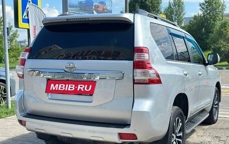 Toyota Land Cruiser Prado 150 рестайлинг 2, 2016 год, 2 990 000 рублей, 5 фотография