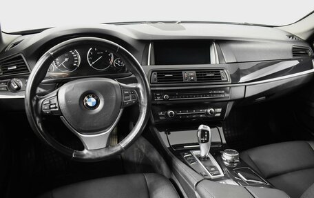 BMW 5 серия, 2016 год, 2 399 900 рублей, 6 фотография