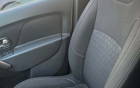 Renault Sandero II рестайлинг, 2015 год, 450 000 рублей, 10 фотография