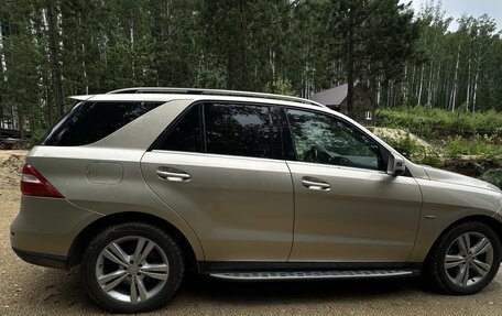 Mercedes-Benz M-Класс, 2012 год, 1 810 000 рублей, 3 фотография