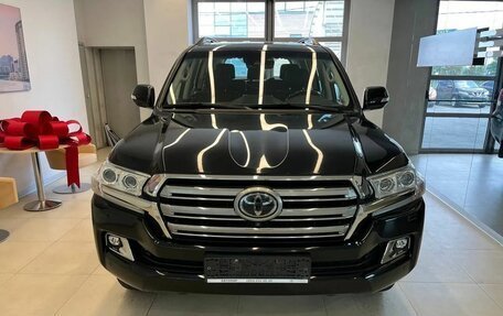Toyota Land Cruiser 200, 2019 год, 7 850 000 рублей, 2 фотография