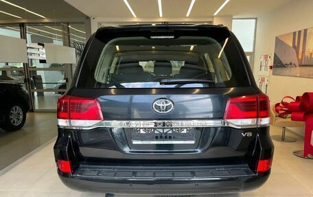 Toyota Land Cruiser 200, 2019 год, 7 850 000 рублей, 5 фотография