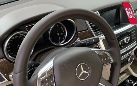 Mercedes-Benz M-Класс, 2012 год, 1 810 000 рублей, 4 фотография