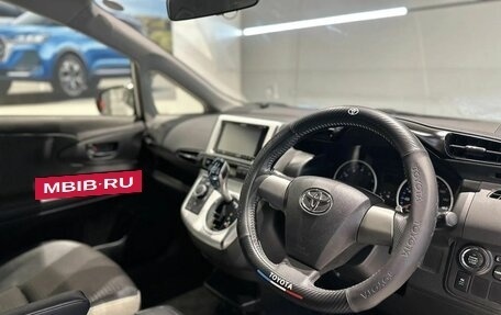 Toyota Wish II, 2014 год, 1 590 000 рублей, 12 фотография