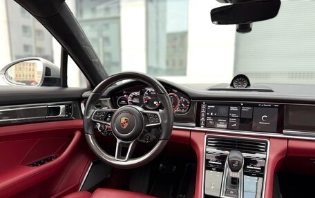 Porsche Panamera II рестайлинг, 2017 год, 7 900 000 рублей, 39 фотография