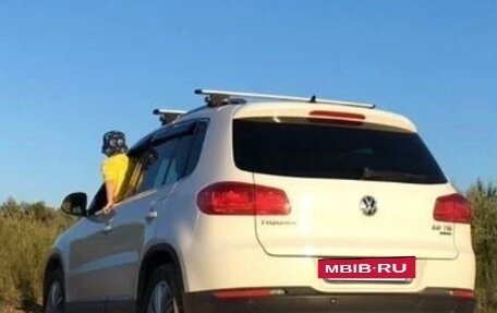 Volkswagen Tiguan I, 2013 год, 1 200 000 рублей, 3 фотография