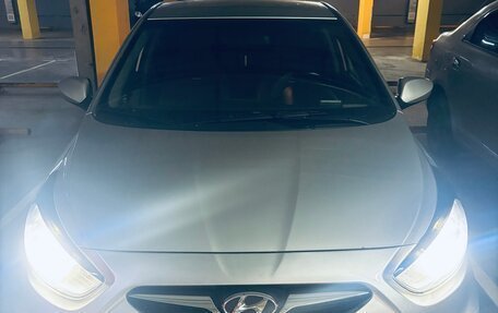 Hyundai Solaris II рестайлинг, 2014 год, 910 000 рублей, 9 фотография
