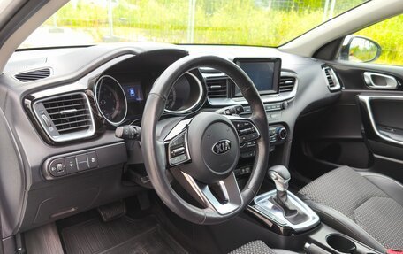 KIA cee'd III, 2019 год, 2 000 000 рублей, 12 фотография