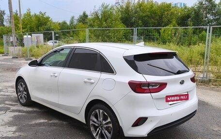 KIA cee'd III, 2019 год, 2 000 000 рублей, 3 фотография