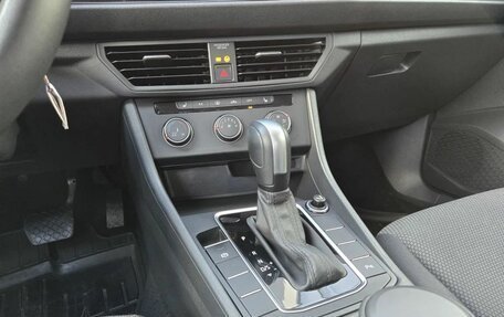 Volkswagen Jetta VII, 2020 год, 1 854 000 рублей, 23 фотография