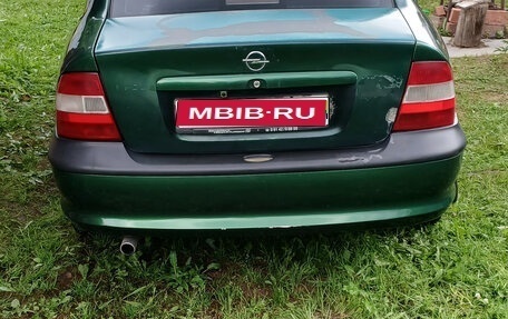 Opel Vectra B рестайлинг, 1997 год, 130 000 рублей, 1 фотография