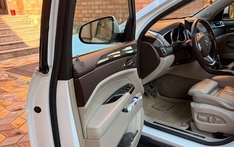 Cadillac SRX II рестайлинг, 2012 год, 1 100 000 рублей, 17 фотография