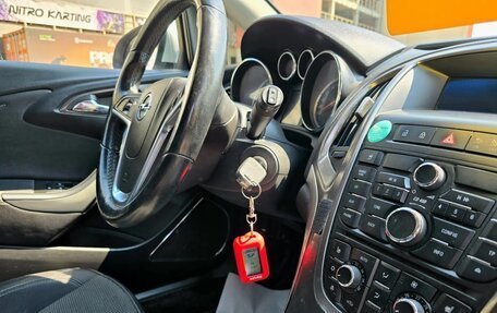 Opel Astra J, 2011 год, 590 000 рублей, 12 фотография