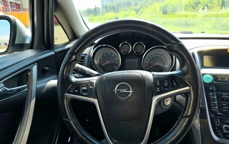 Opel Astra J, 2011 год, 590 000 рублей, 18 фотография