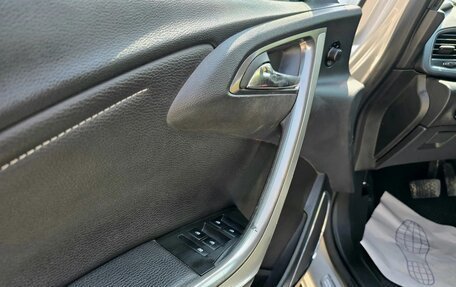 Opel Astra J, 2011 год, 590 000 рублей, 17 фотография