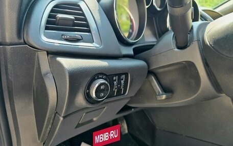 Opel Astra J, 2011 год, 590 000 рублей, 11 фотография