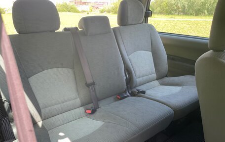 Hyundai H-1 II рестайлинг, 2005 год, 1 250 000 рублей, 9 фотография