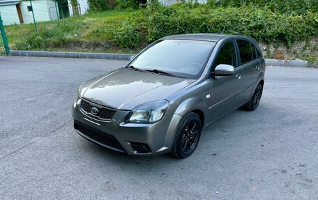 KIA Rio II, 2009 год, 385 000 рублей, 2 фотография